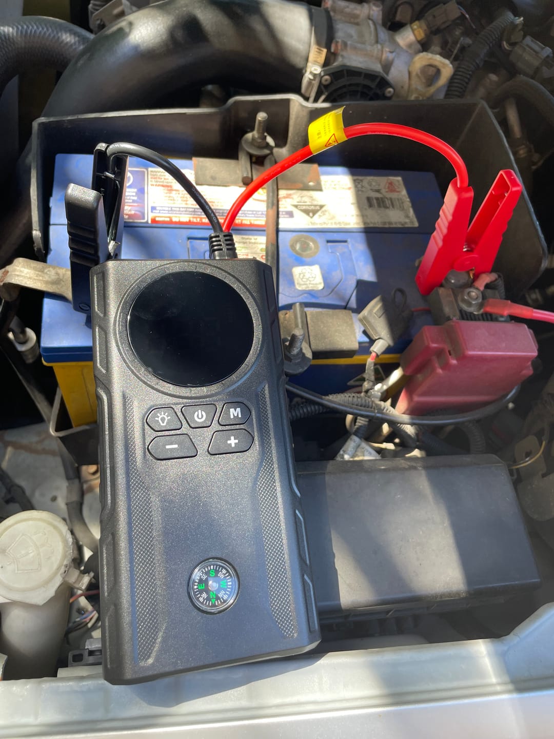 Customer photo review of Tekkvault™ RoadRescue Pro 4-in-1 Jump Starter