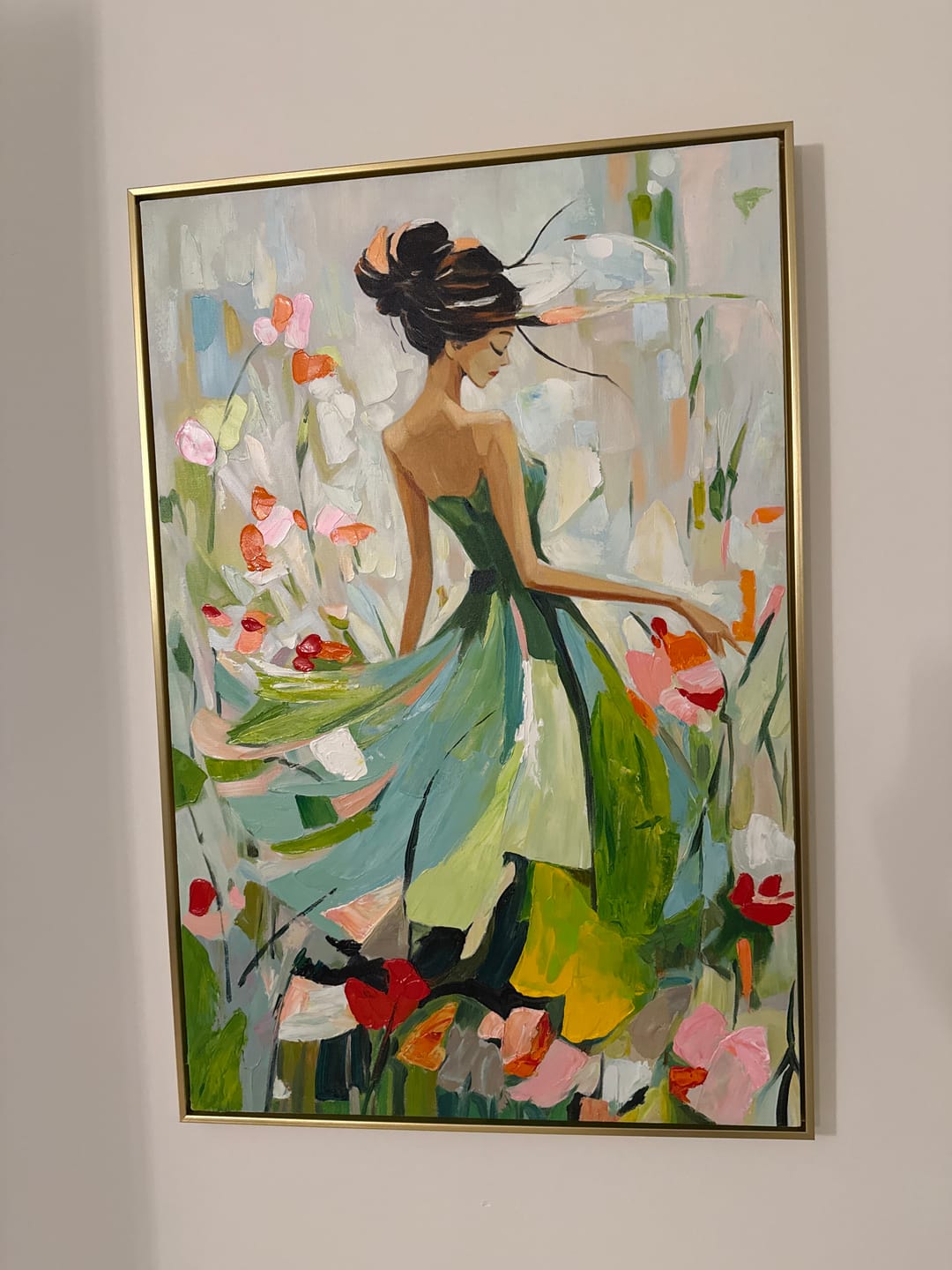 Customer photo review of Floral Reverie: Abstract Female Portrait Oil Painting - Colorful Floral Garden Wall Art, Modern Decor for Bedroom Interiors