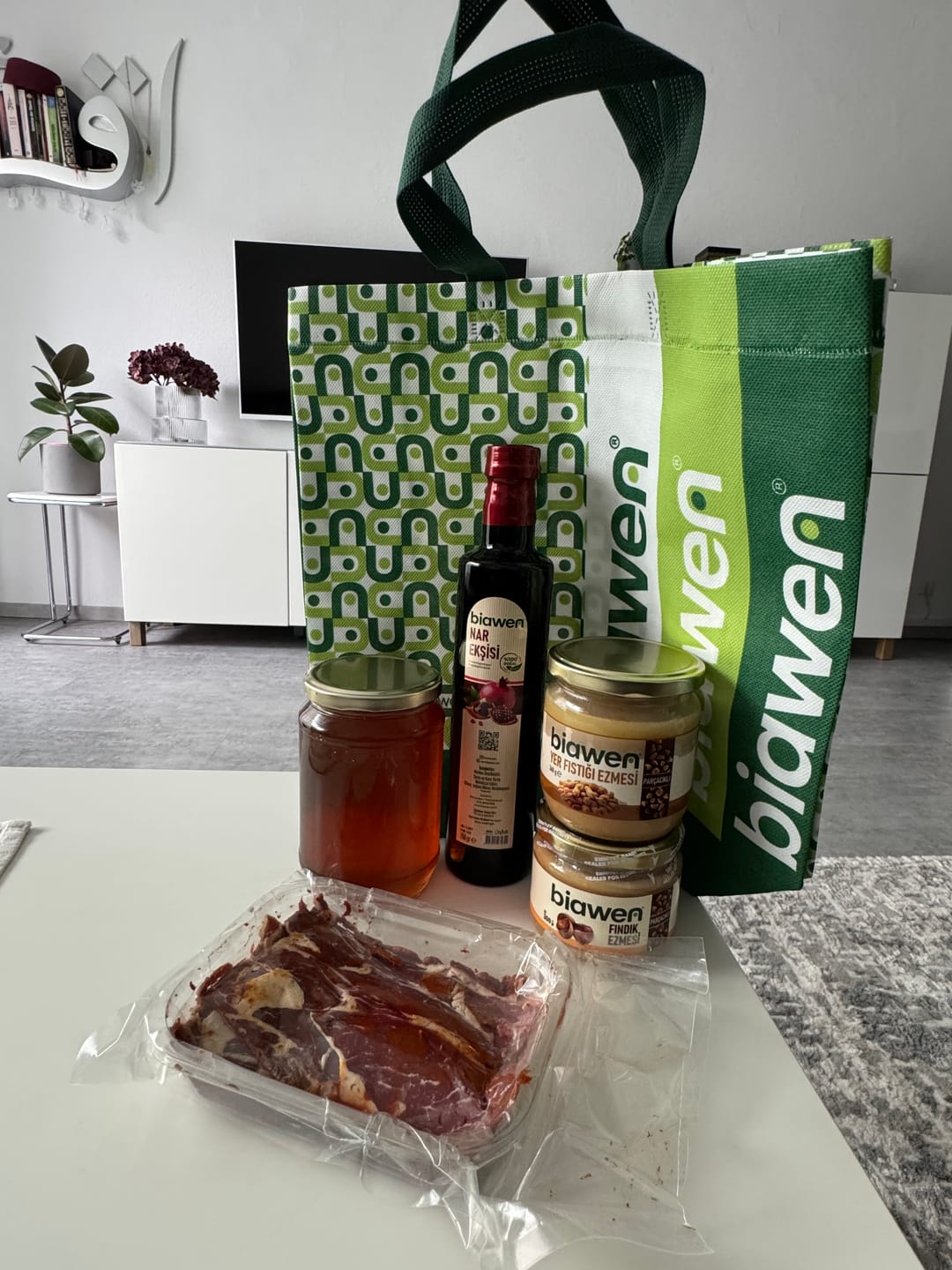 Customer photo review of Parçacıklı Yer Fıstığı Ezmesi (%70 Yer Fıstığı)