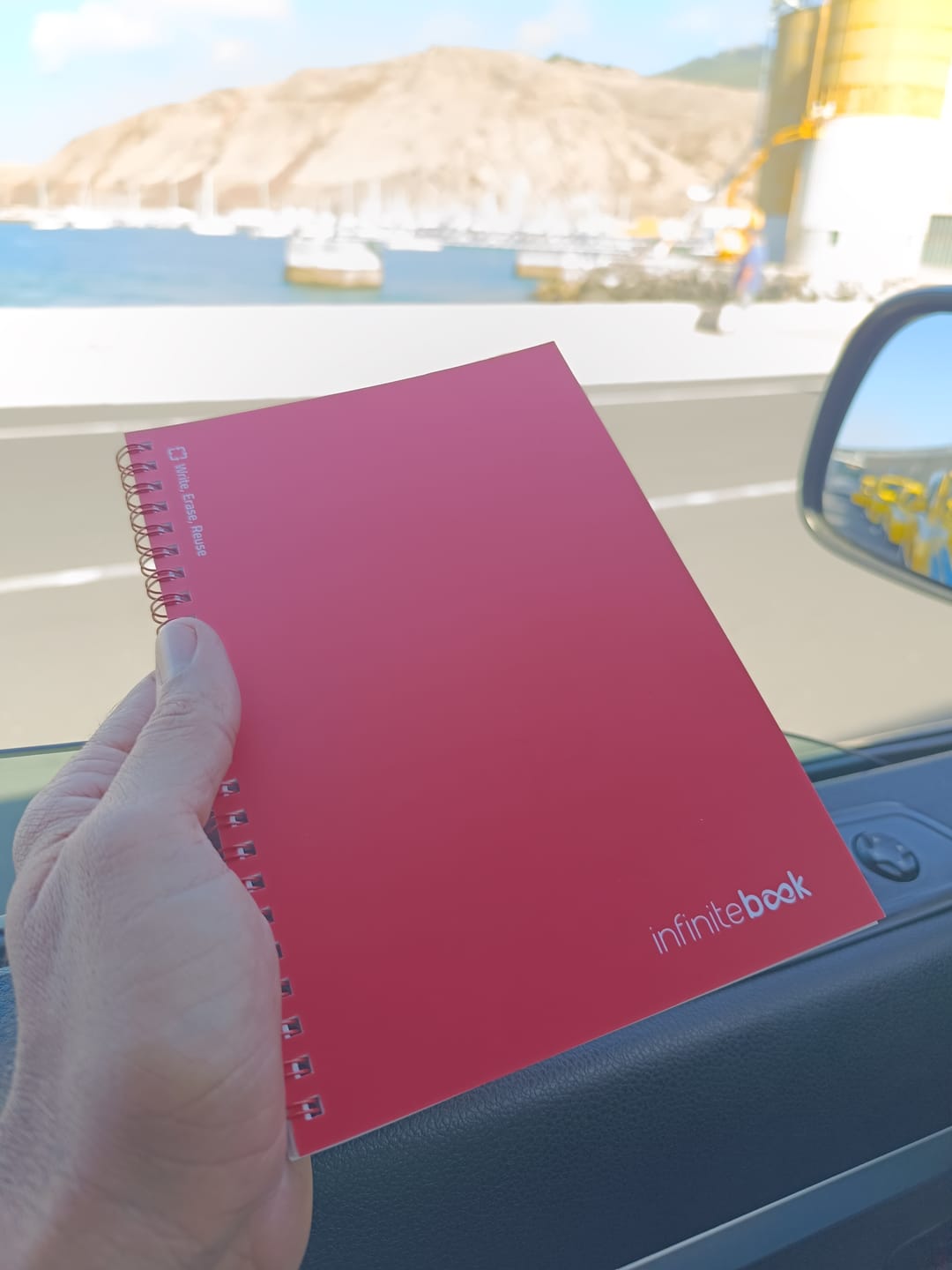 Customer photo review of Infinitebook Plain A5 Red
