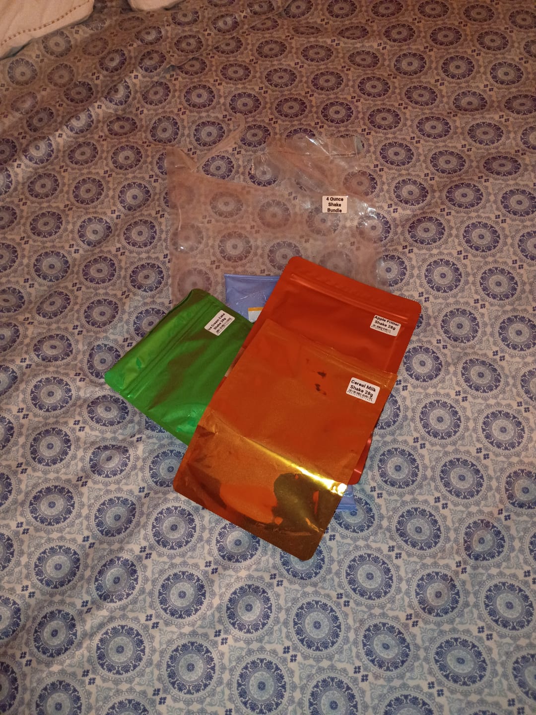 Customer photo review of 4OZ Shake Bundle