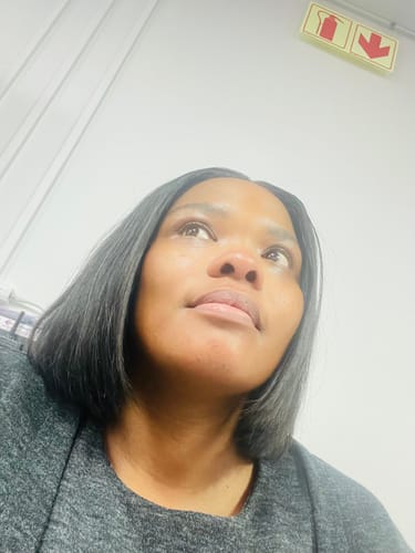 Customer photo review of Vietnamese Super Double Drawn Bone Straight 5x5 Glueless Closure 10" Natural Black Wig