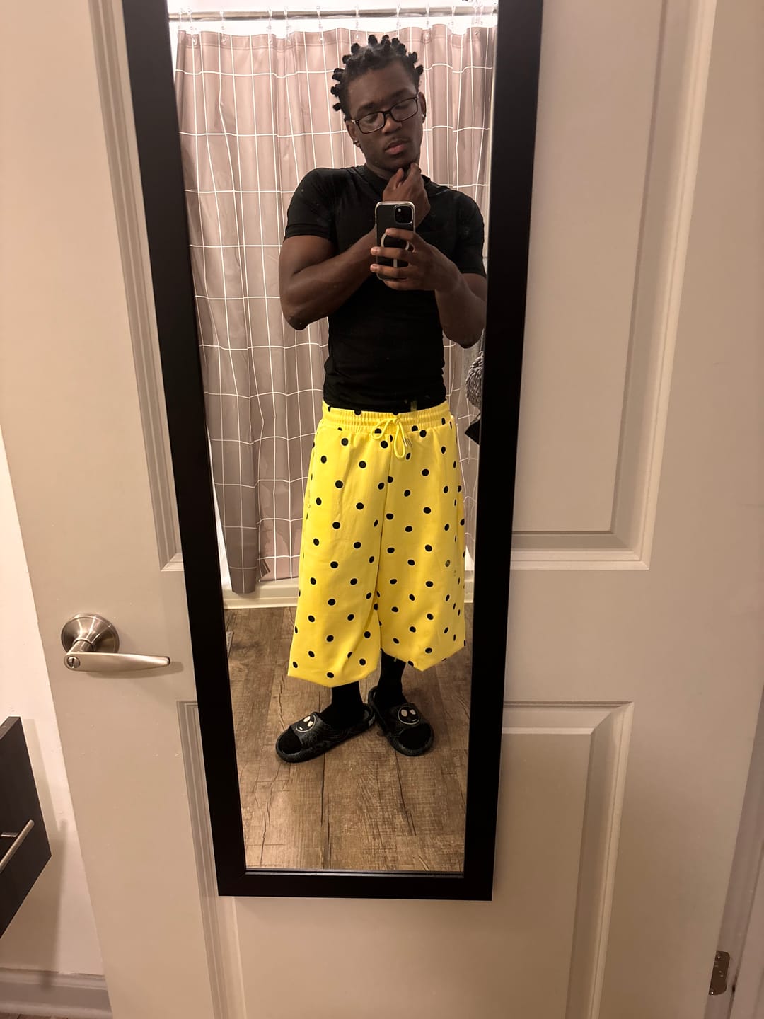Customer photo review of Omirad Polka Dot Wide-Leg Pants