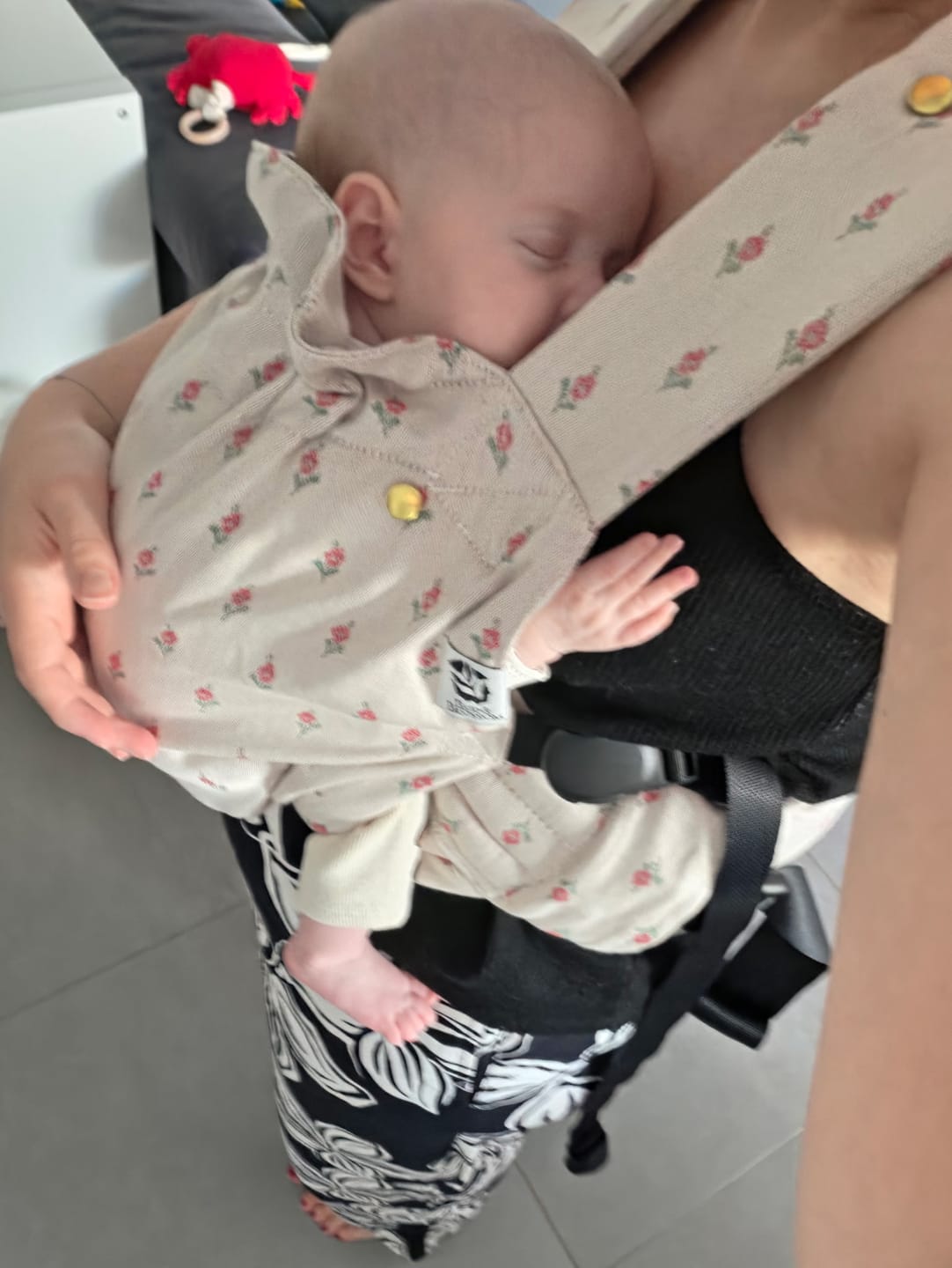 Customer photo review of Porte-bébé Exquis Peonia