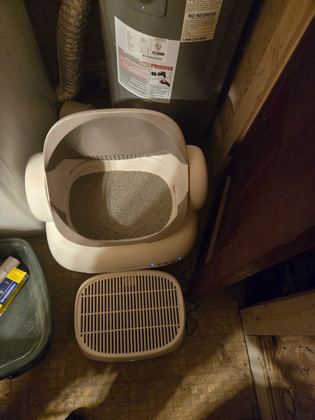 Customer photo review of Neakasa M1 Lite Plus Open-Top Self-Cleaning Cat Litter Box