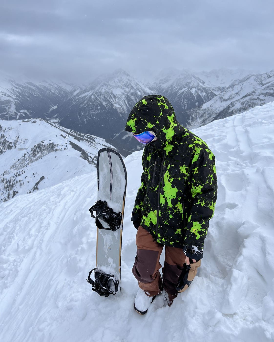 Customer photo review of Snow Reactive Jacket