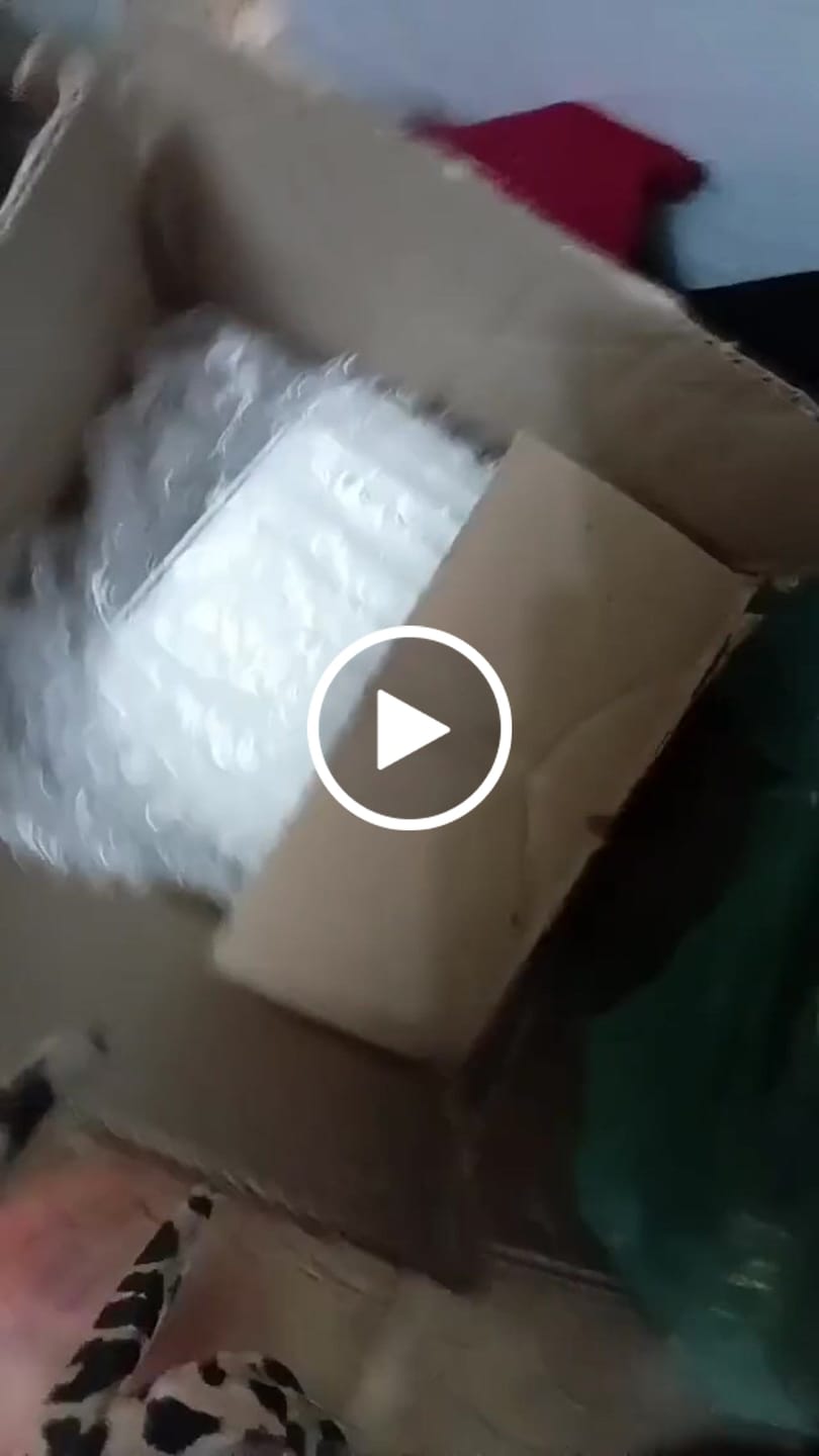Customer video review of Arandela de Parede Externa Aura com Lâmpada