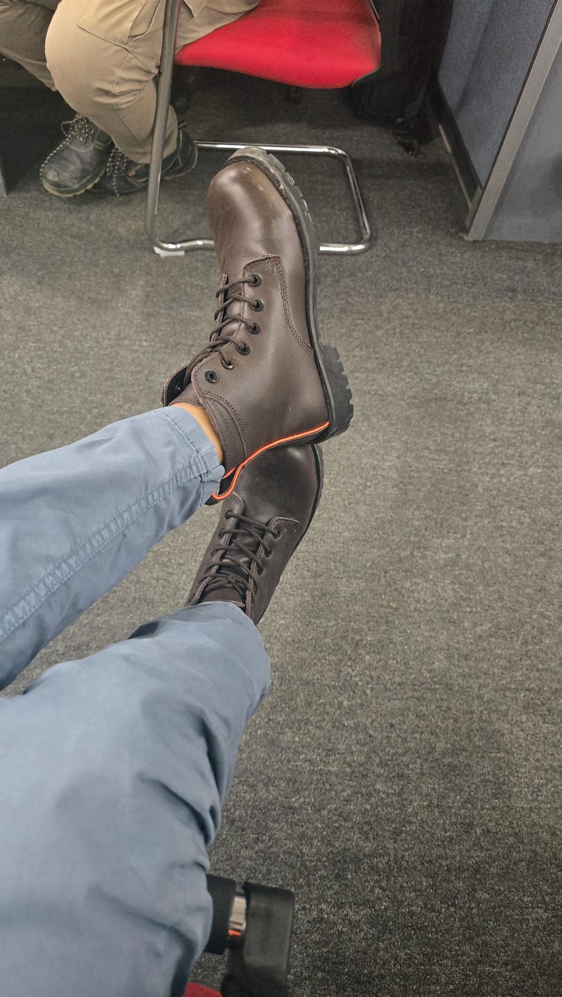 Customer photo review of Women's Leeza Composite Toe Boots, Espresso (SD-10)