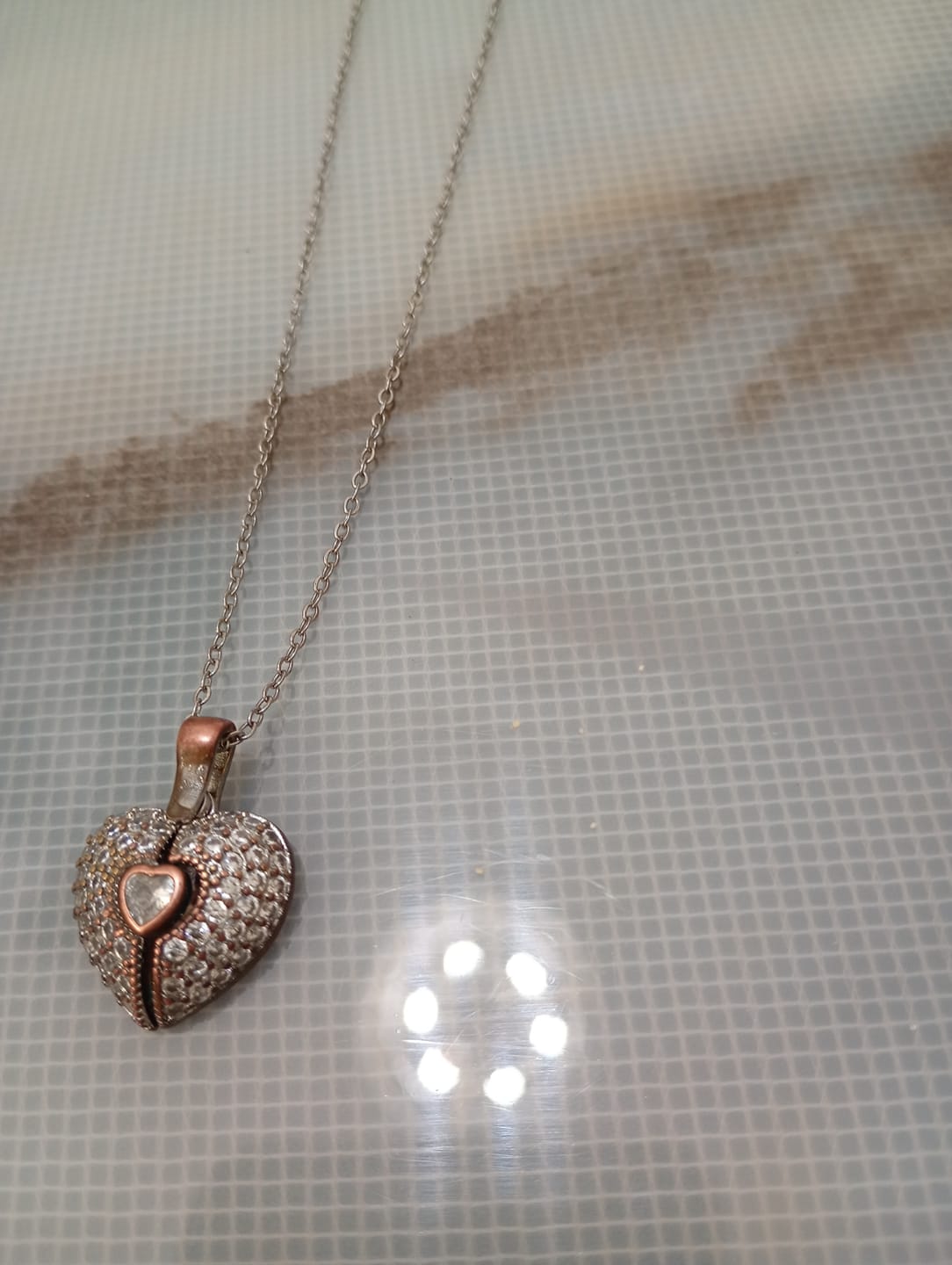 Customer photo review of Collana Cuore Piccolo Foto Stampata Personalizzata