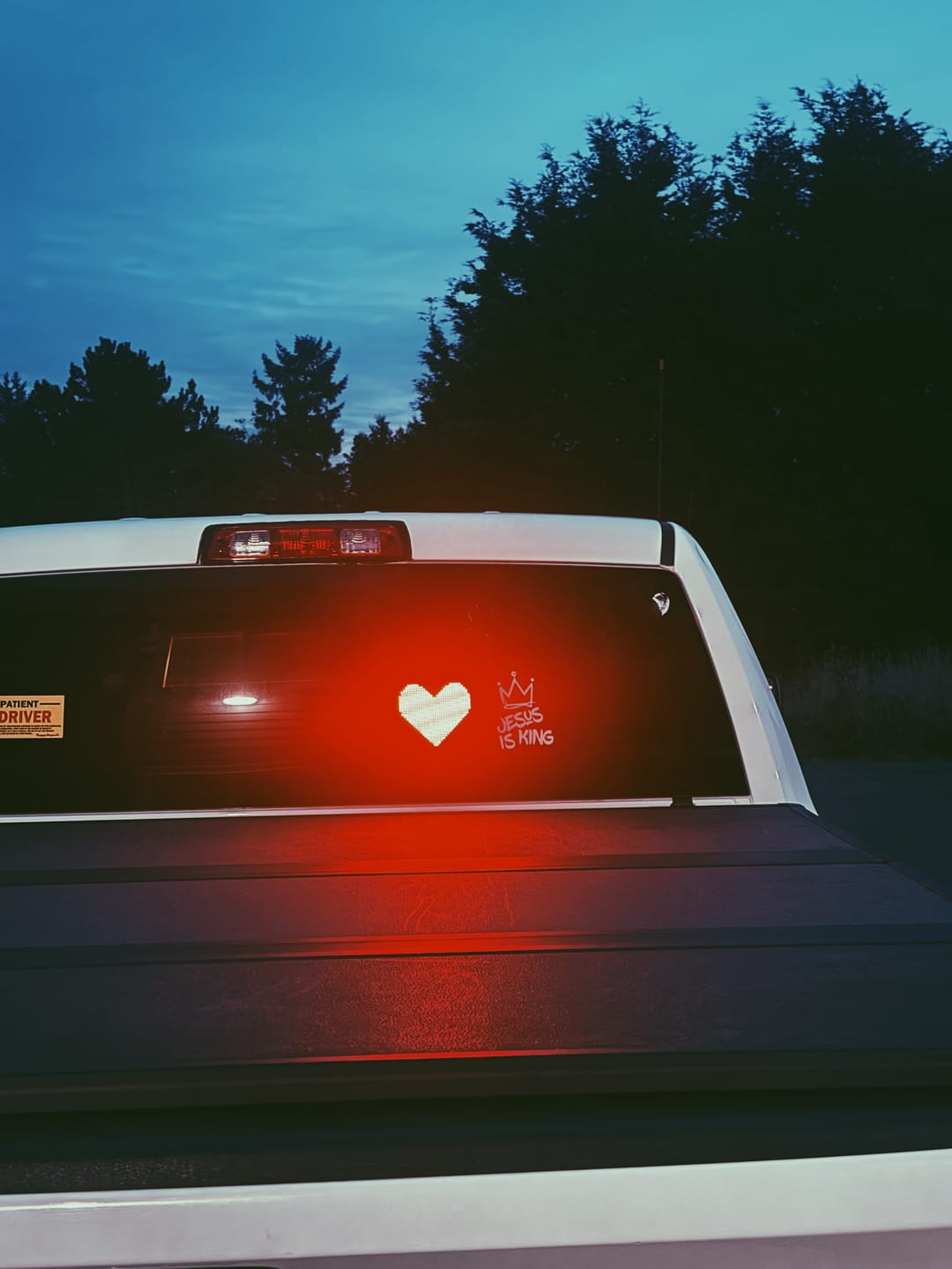 Customer photo review of Christianartworkshop Jesus Is King Crown Accent Car Sticker: Durable Decor for Faith-Filled Commutes