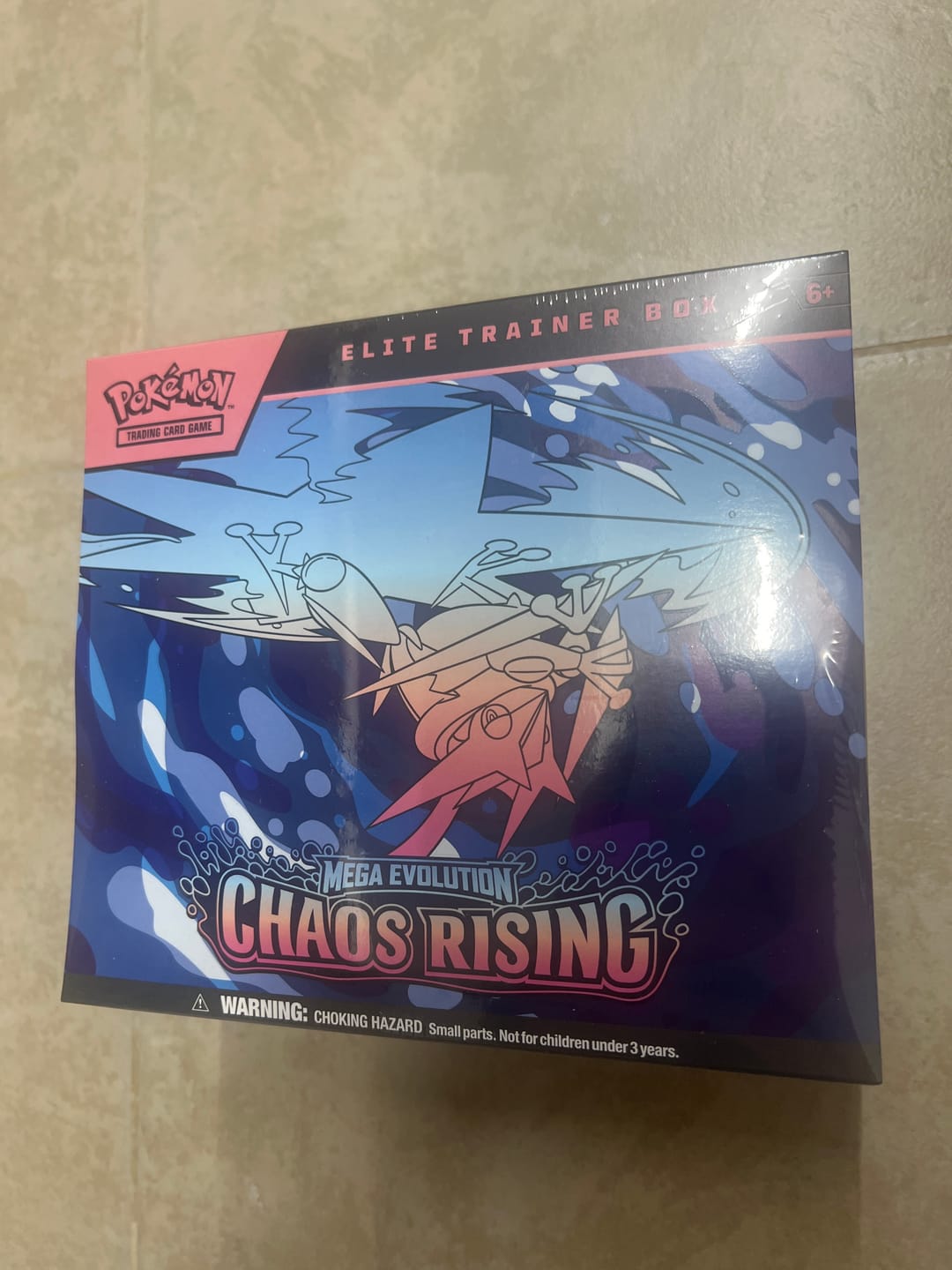Customer photo review of Chaos Rising Elite Trainer Box - ME04: Chaos Rising