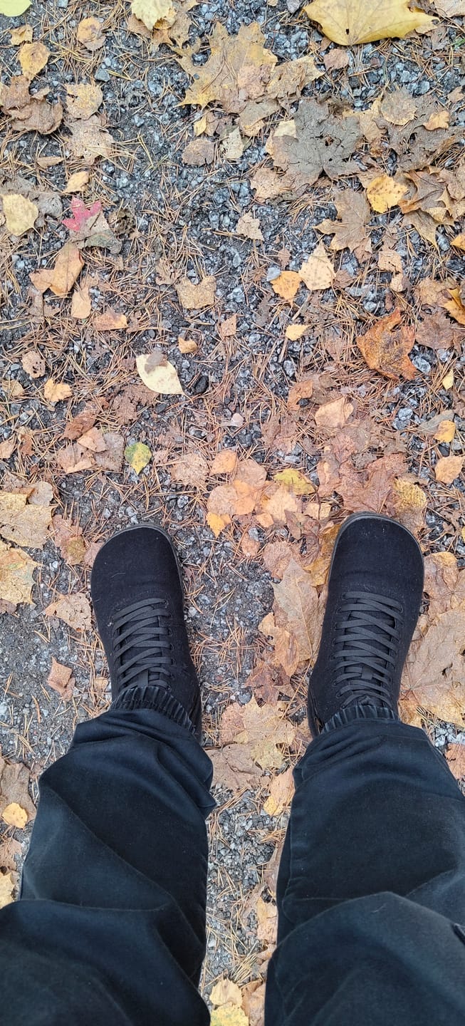 Customer photo review of Vaistoa Tunto 2 -paljasjalkatennarit