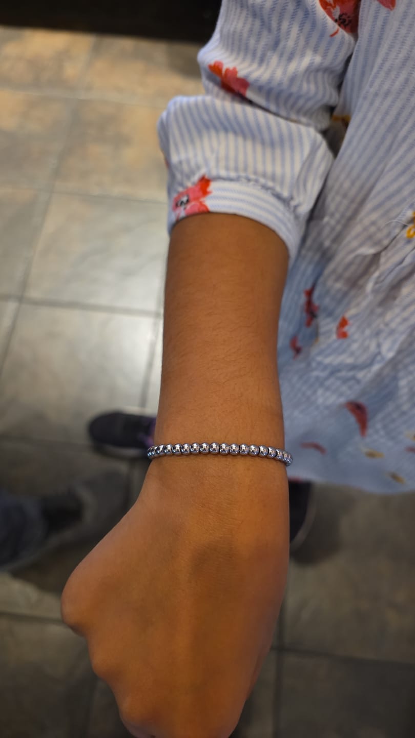 Customer photo review of Niloya Beaded Silver Bracelet