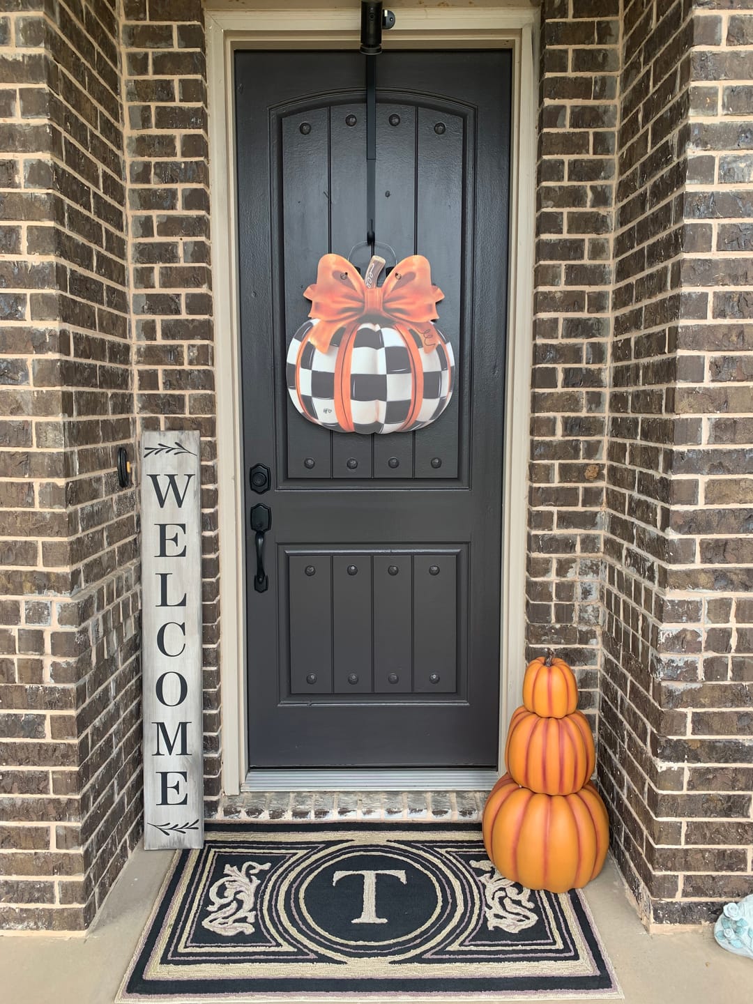 Customer photo review of Elegant Checkered Pumpkin Door Hanger
