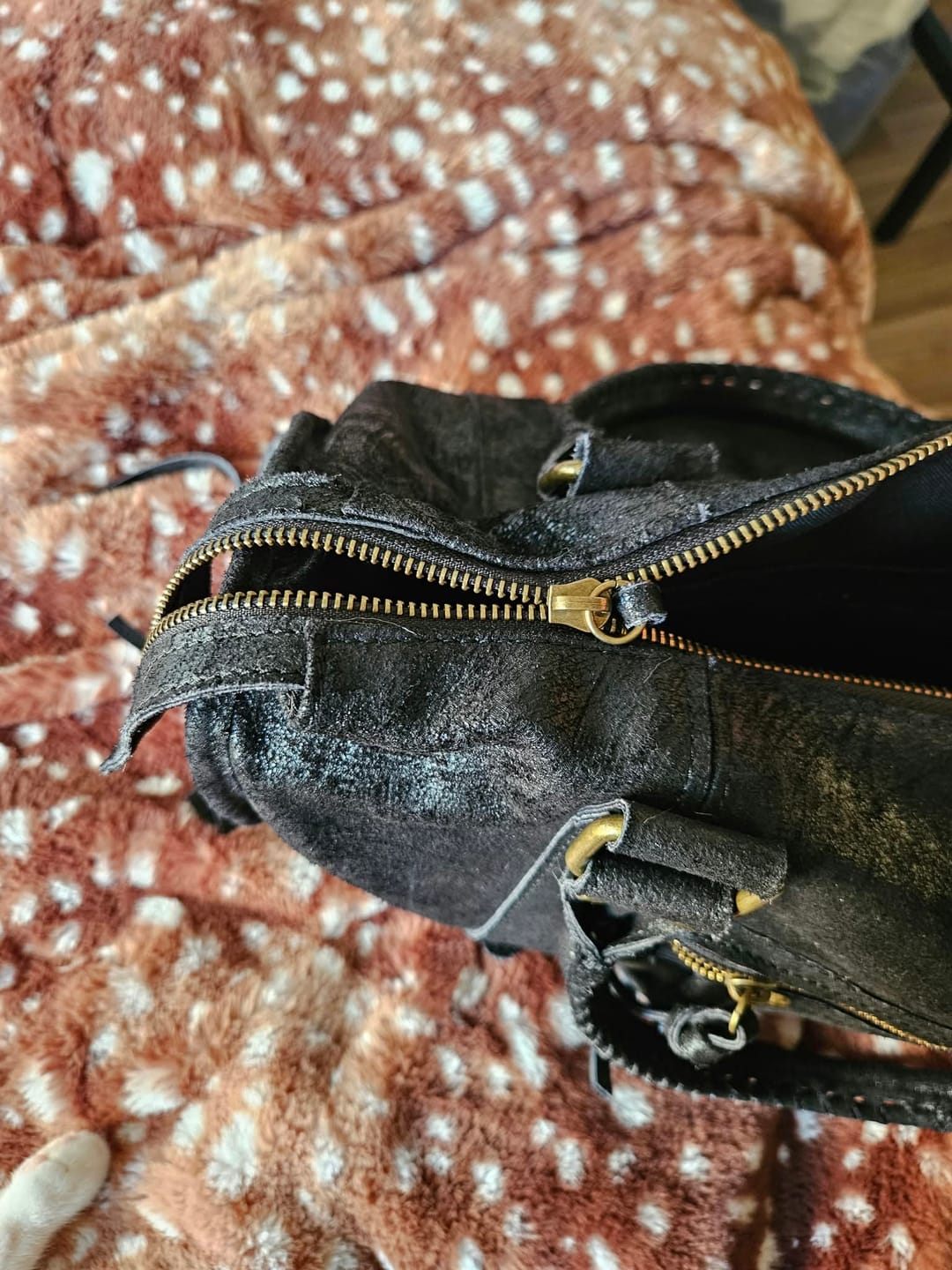 Customer photo review of It girl bag black