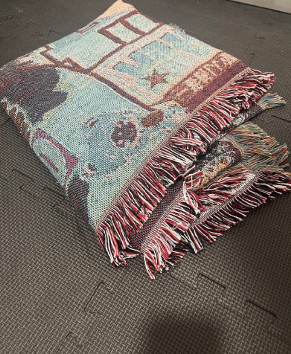 Customer photo review of AOT Blanket