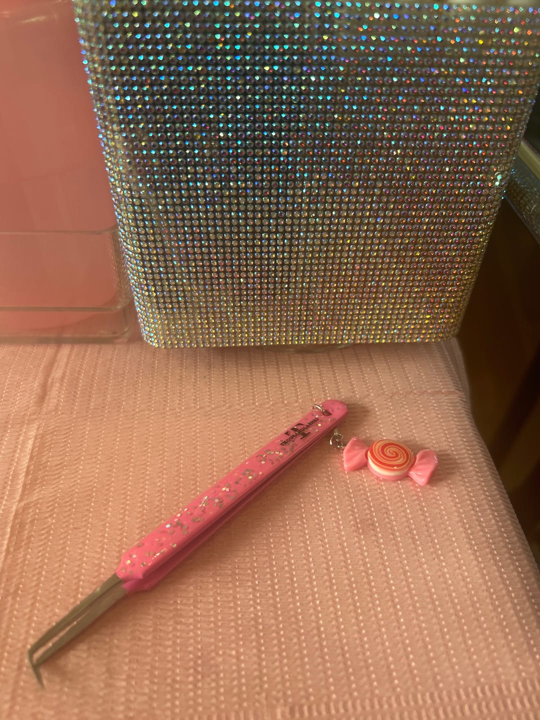 Customer photo review of CANDY CHARM PRECISION VOLUME 90 DEGREE TWEEZER
