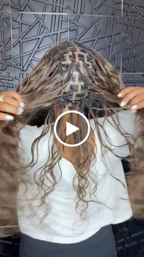 Customer video review of #4 Medium Brown Body Wave Human Crochet Hair
