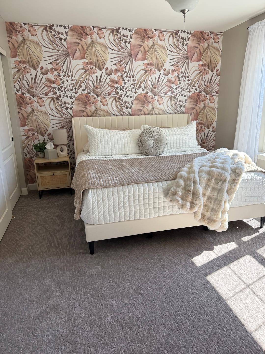 Customer photo review of Tropical Boho Leaves Wallpaper