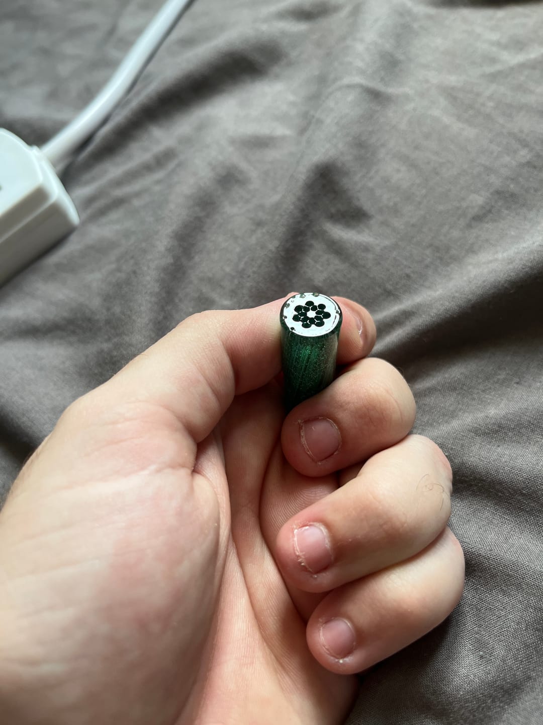 Customer photo review of Proper Tips - Candy Apple