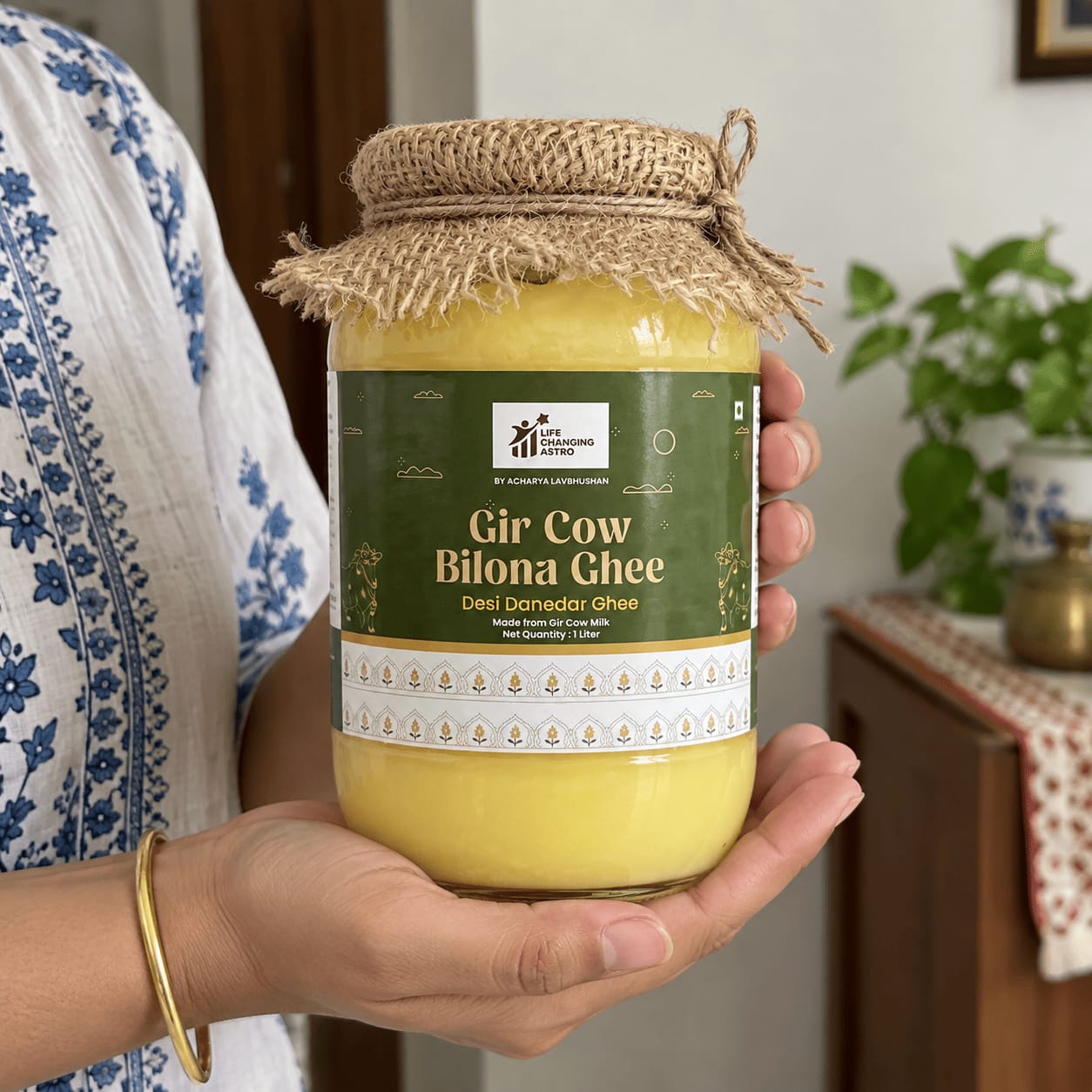 Customer photo review of Gir Cow Bilona Ghee