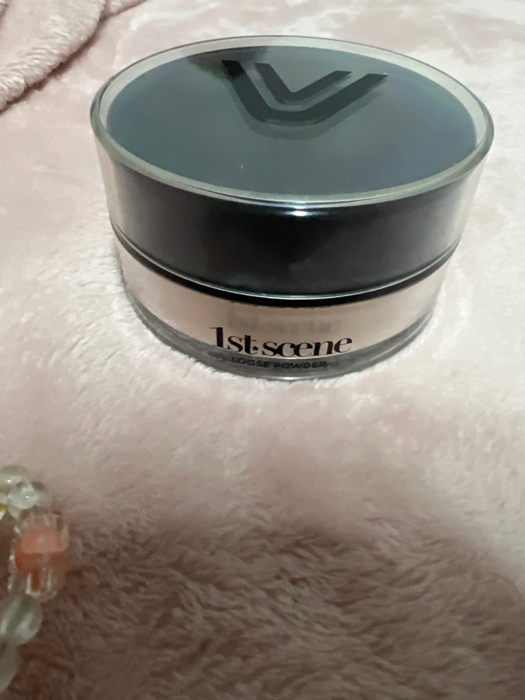 Customer photo review of POLVO SUELTO TRASLUCIDO 1ST SCENE