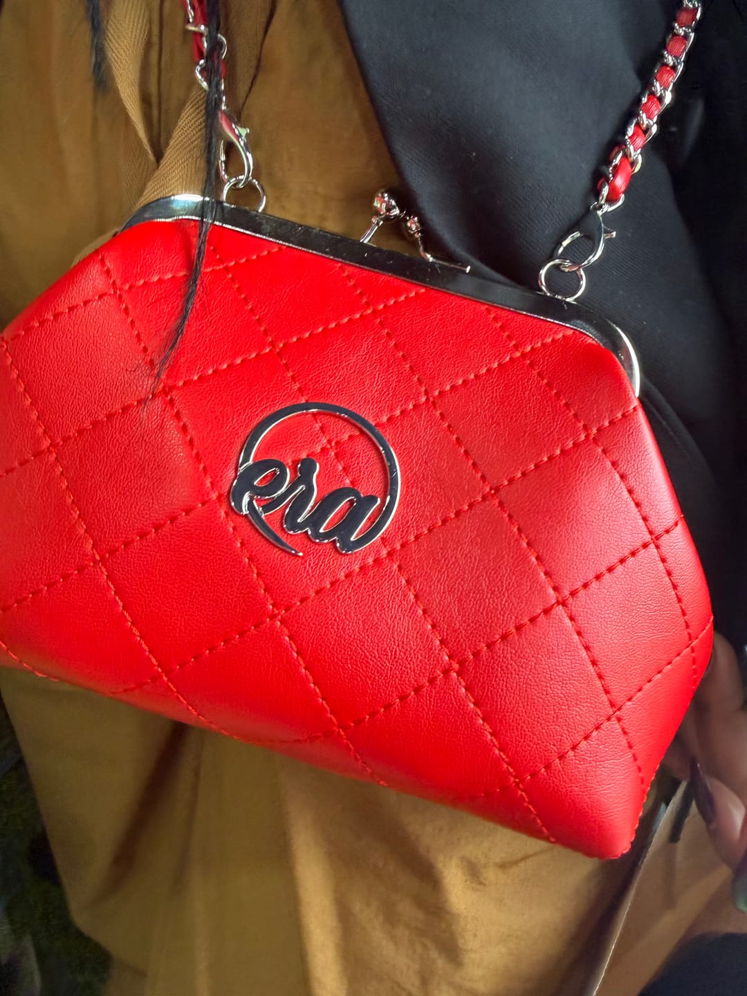 Customer photo review of ERA Mini Kisslock Chain Bag – Red