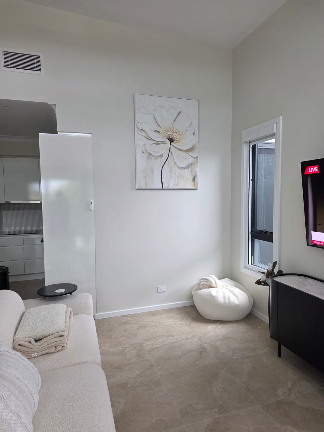 Customer photo review of White Flower Abstract Textured Wall Art #FP113