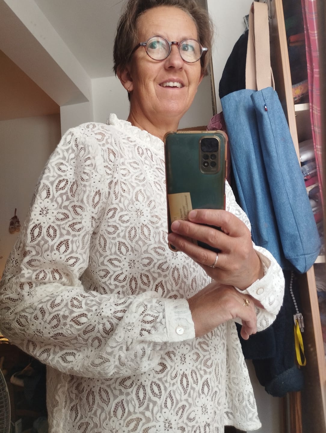 Customer photo review of Blouse  Fantine - Dentelle ivoire