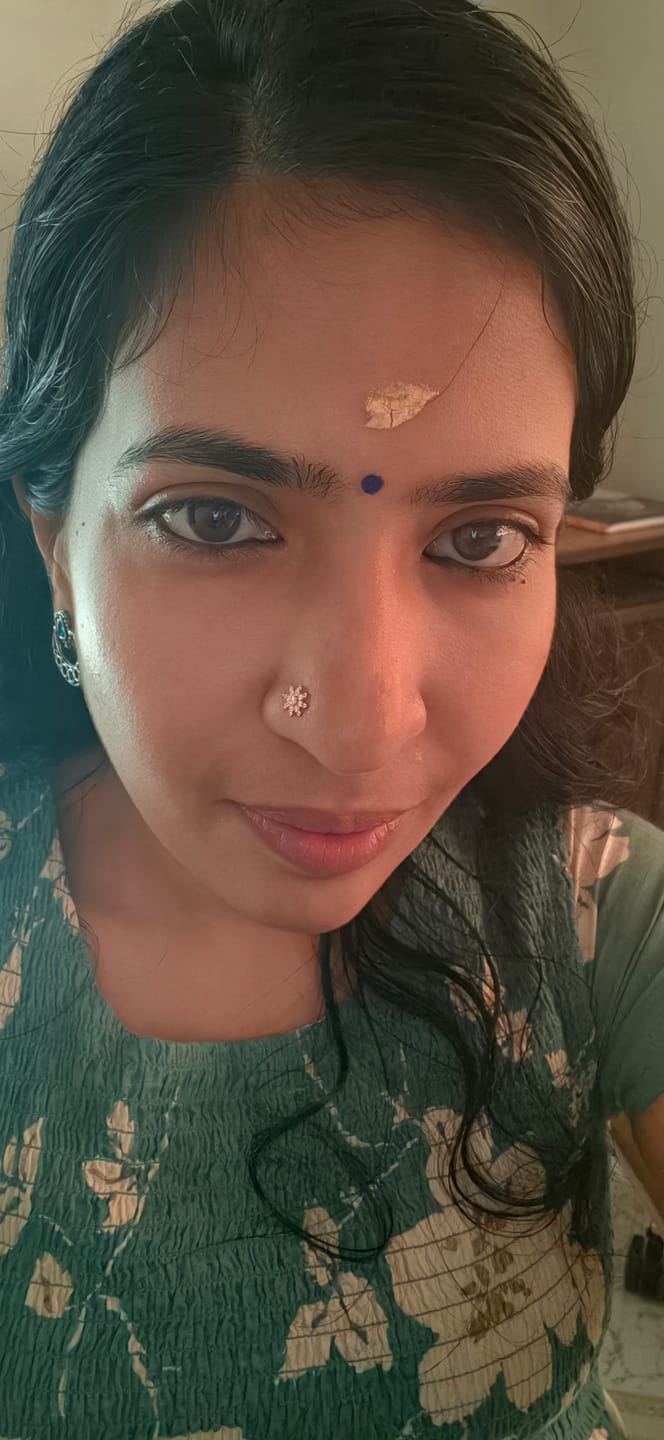 Customer photo review of Celestial Bloom Wired Nose Pin