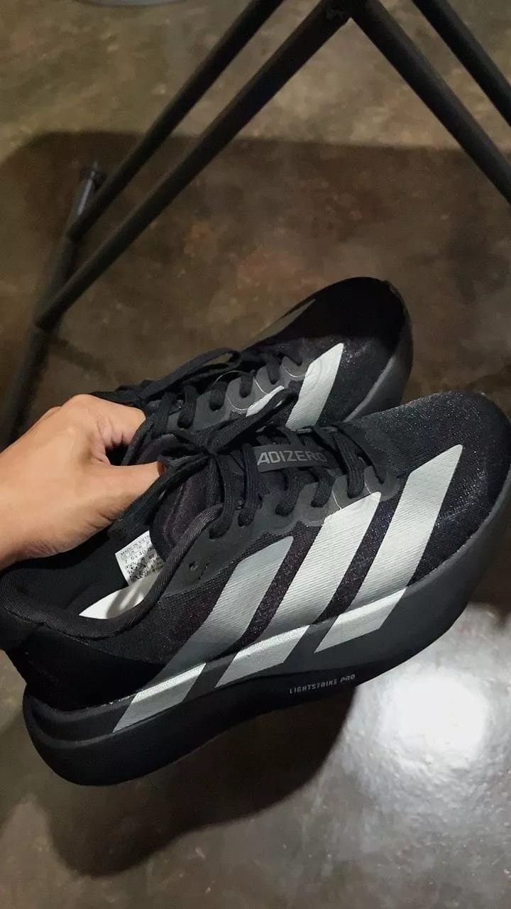 Customer photo review of Adizero Evo SL CoreBlack / Iron Mettalic - AZS