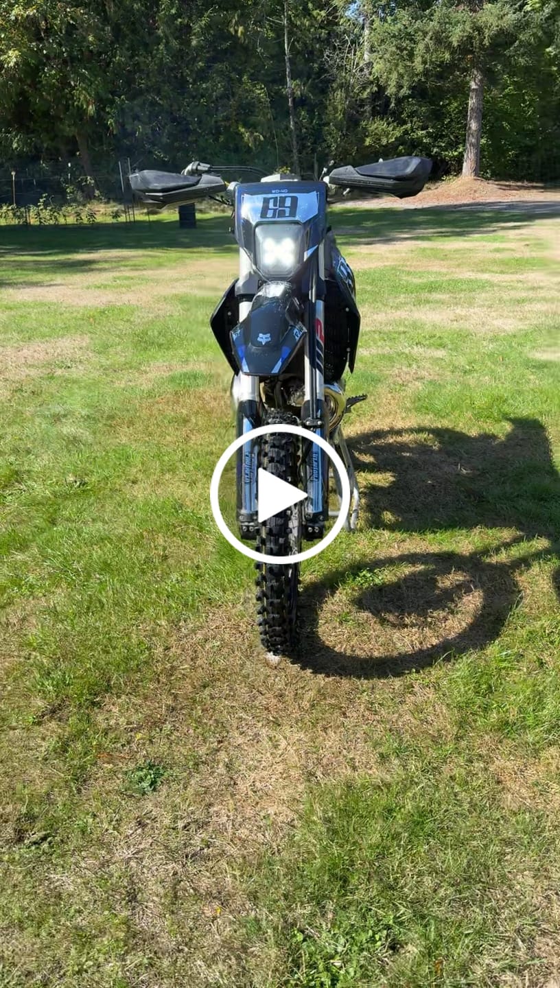 Customer video review of Custom Seat Cover: 2022 Husqvarna TE300