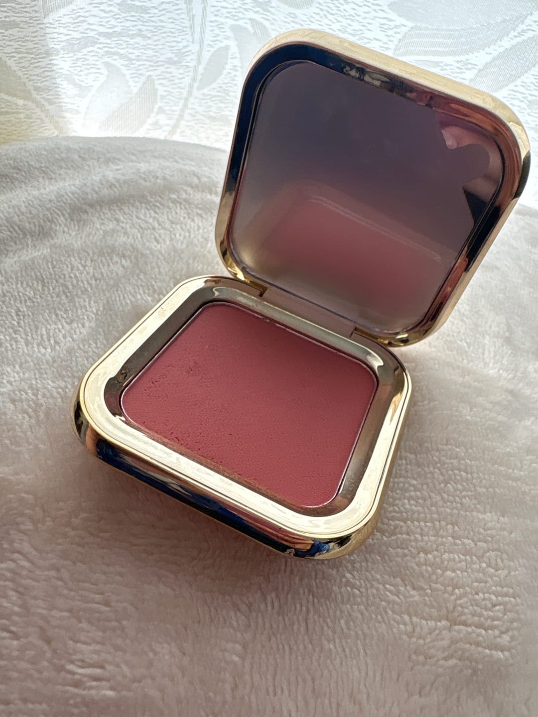 Customer photo review of RUBORES COMPACTO 1ST SCENE