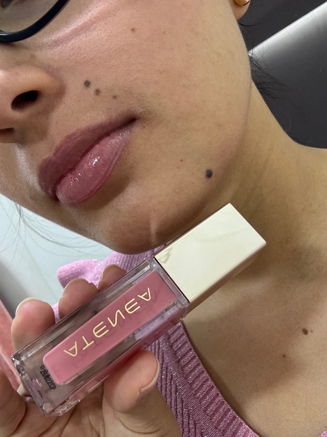 Customer photo review of BRILLO PARA LABIOS SUBLIME