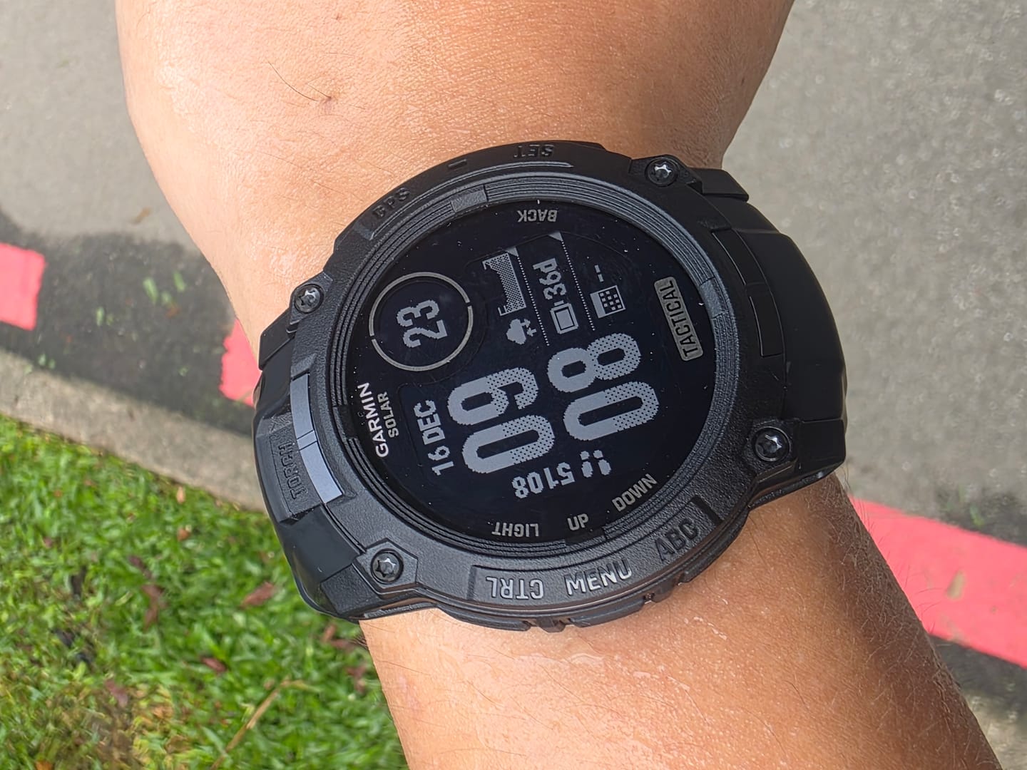 Customer photo review of Garmin Instinct 3 Tactical Edition