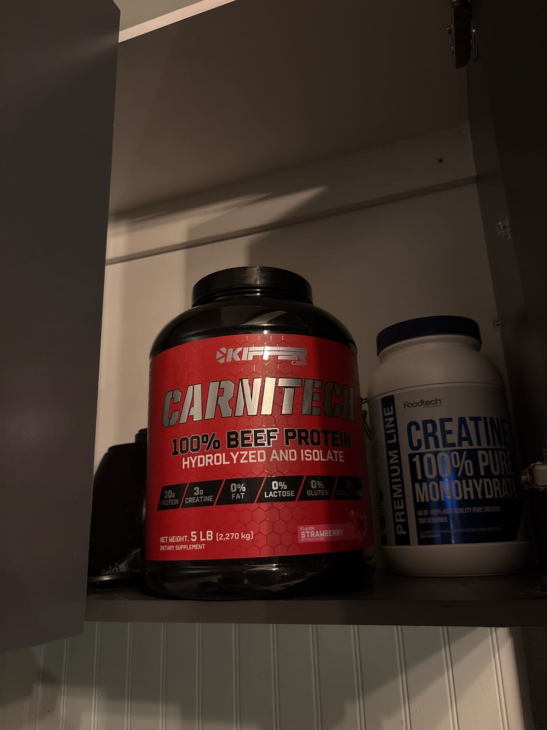 Customer photo review of Carnitech 100% beef protein hydrolized and isolate 5.0 libras
