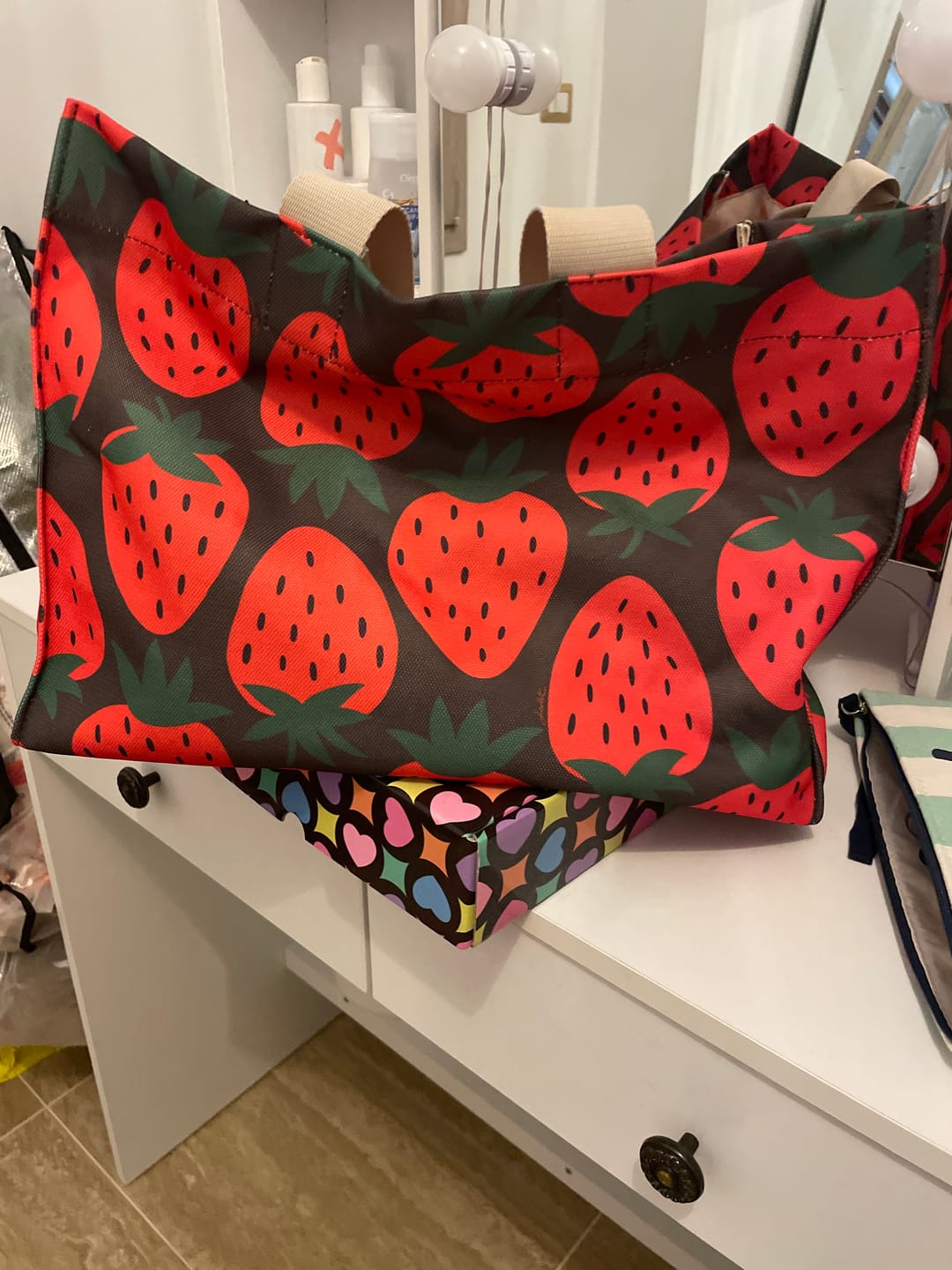 Customer photo review of MAXI SHOPPING FRAGOLE