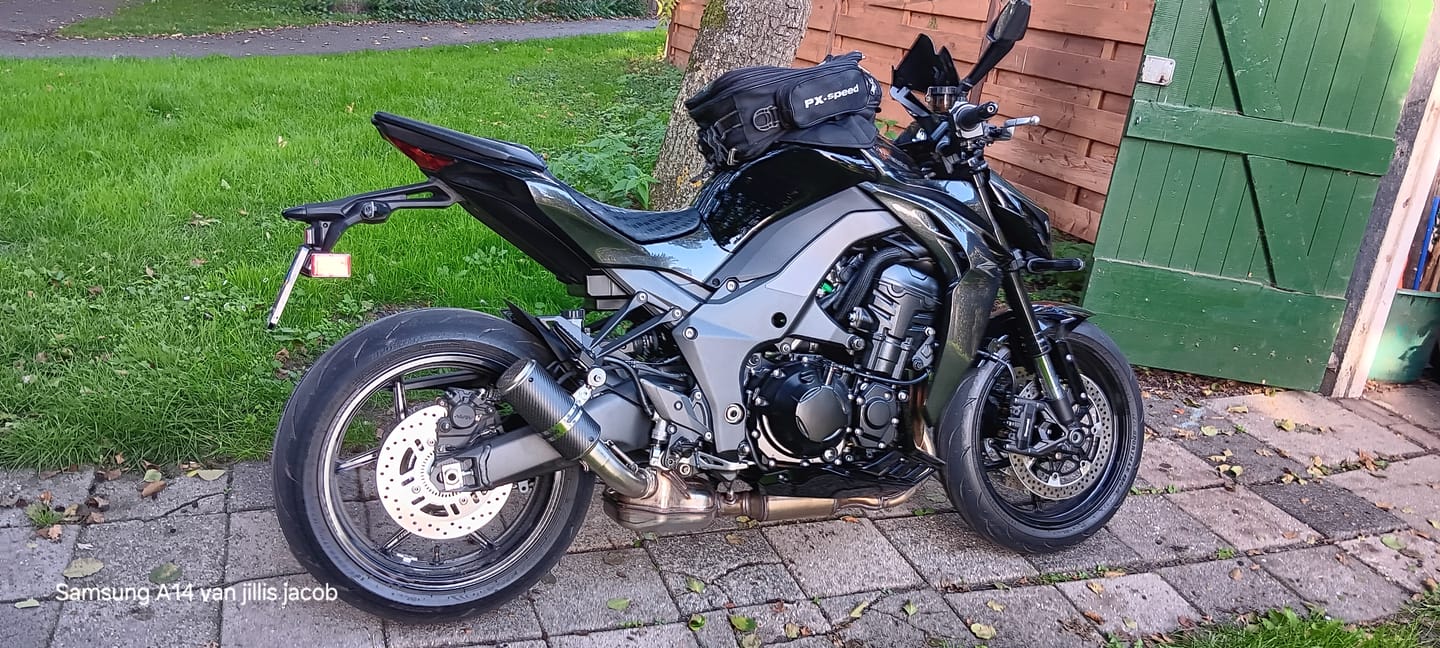 Customer photo review of Tramo Final Slip-On Kawasaki Z1100 (2025-2026) Acero Inoxidable