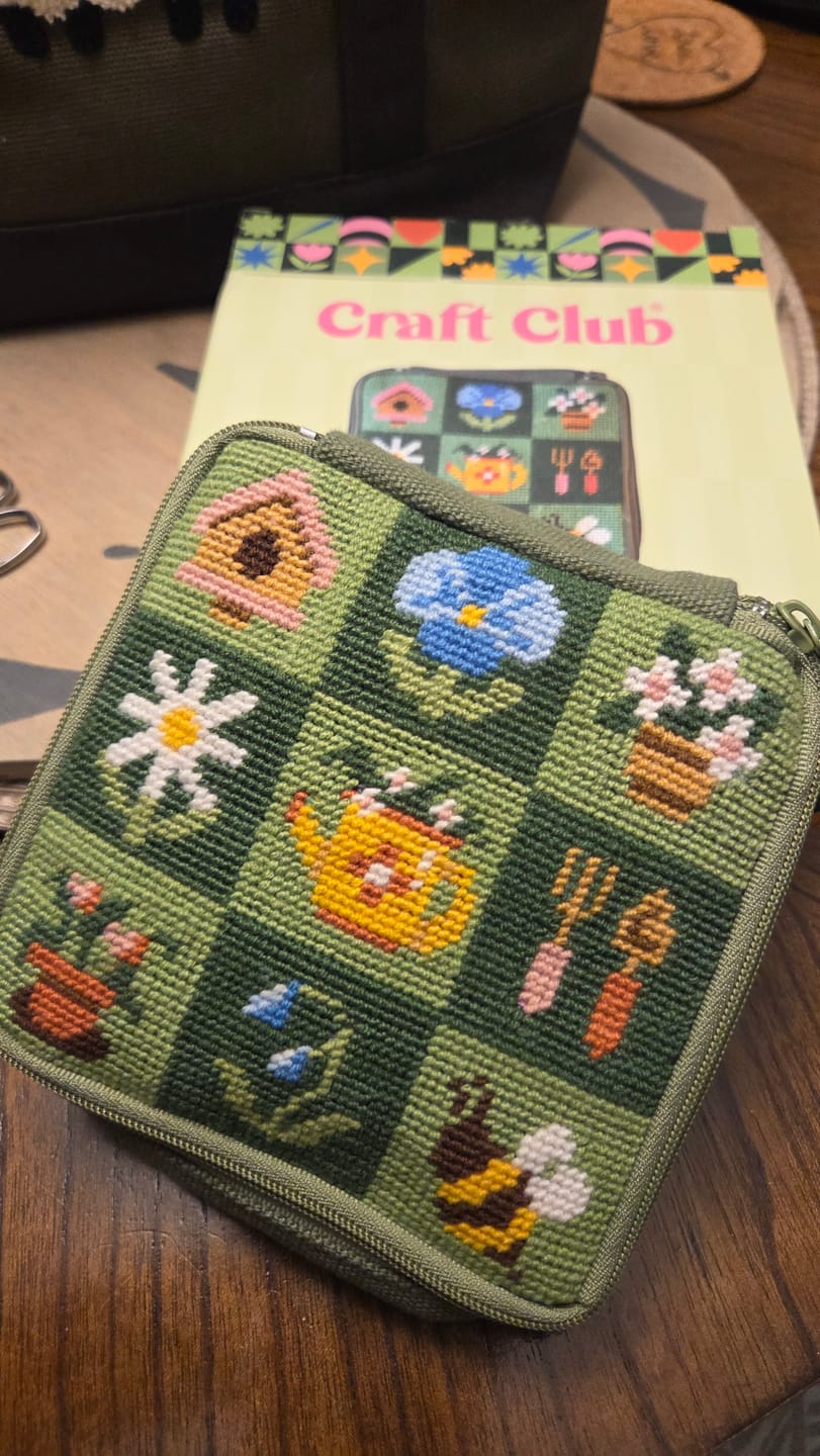 Customer photo review of GARDEN CHARMS - Needlepoint Pouch Kit
