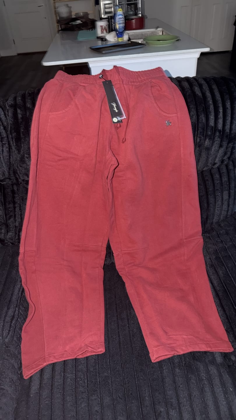 Customer photo review of W2255 - Studio Edit Barrel Jogger