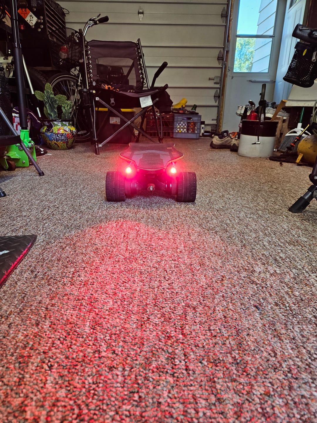 Customer photo review of Shredlights SL-R1+ SKATEBOARD BRAKE LIGHTS