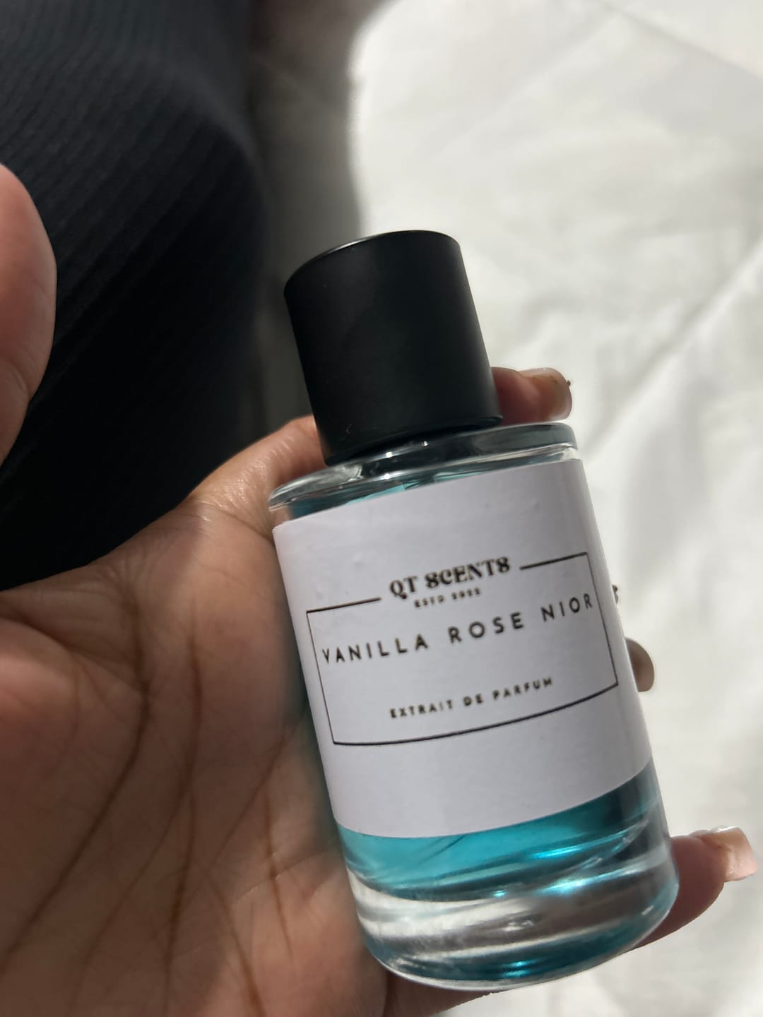 Customer photo review of Vanilla rose nior  unisex