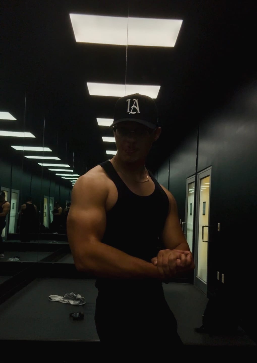 Customer photo review of 920 A-Frame LA Snapback Hat 2.0