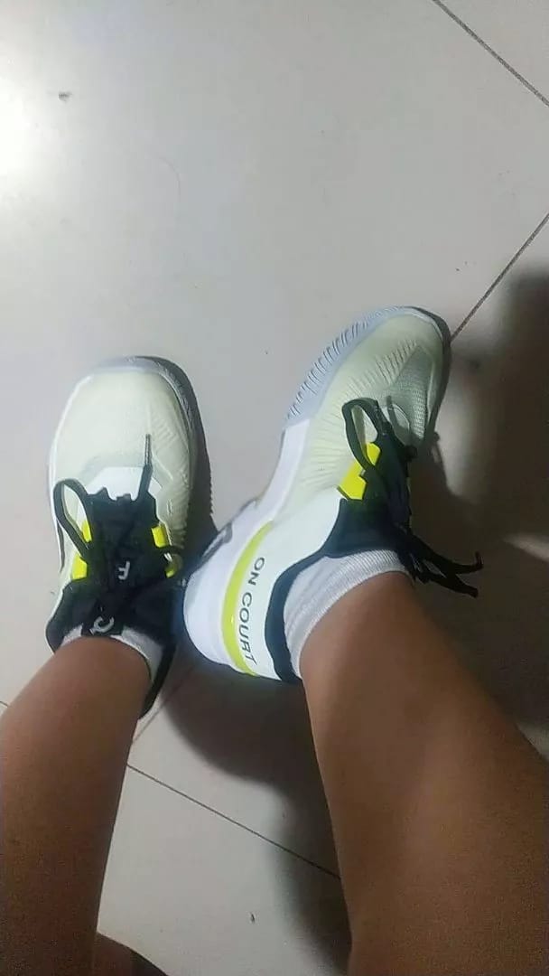Customer photo review of Roger Pro Fire Lime -RFY-YELLOW