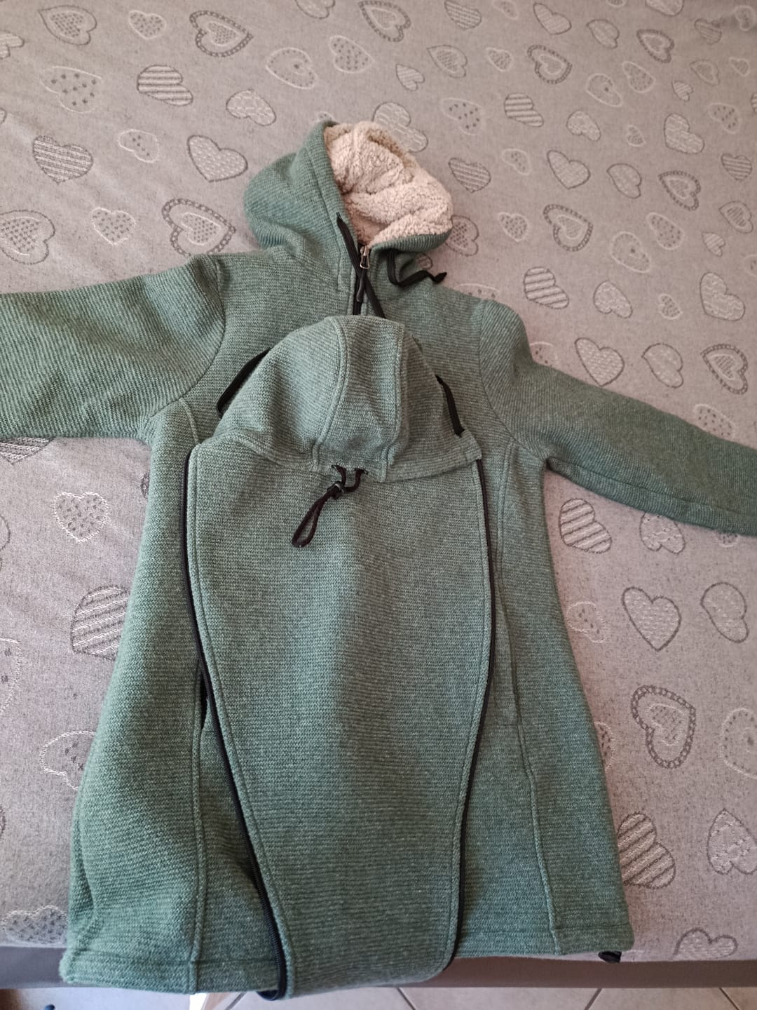 Customer photo review of Cappotto per portare donna 3 in 1 in Lana con pelliccetta "Abbracci" fine serie