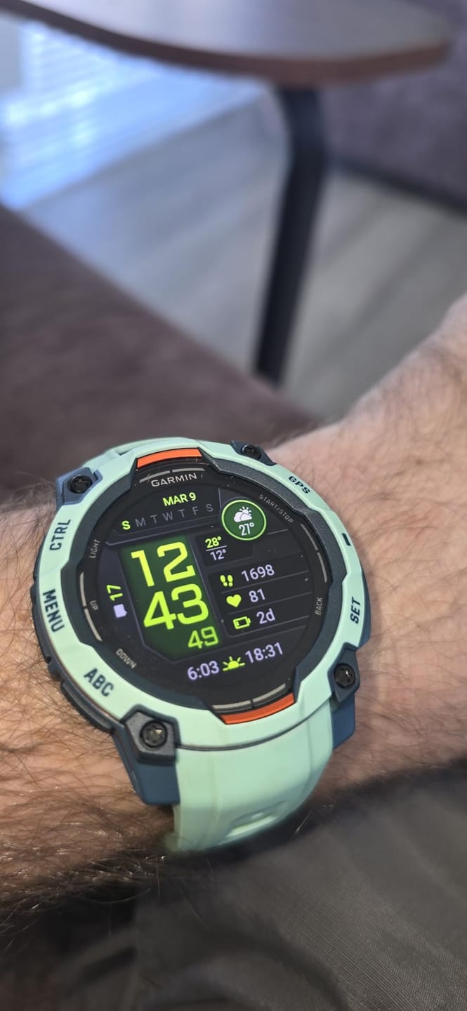 Customer photo review of Garmin Instinct 3 AMOLED