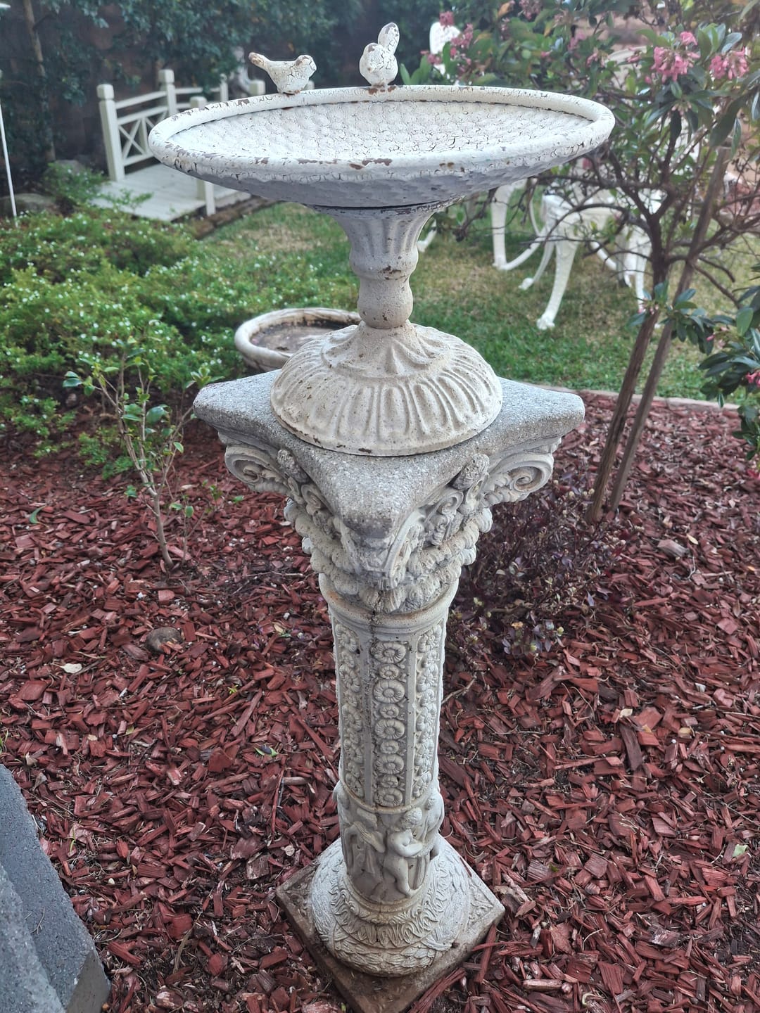 Customer photo review of Gerard French Provincial Bird Feeder, Small Distressed White Pedestal with Perched Birds