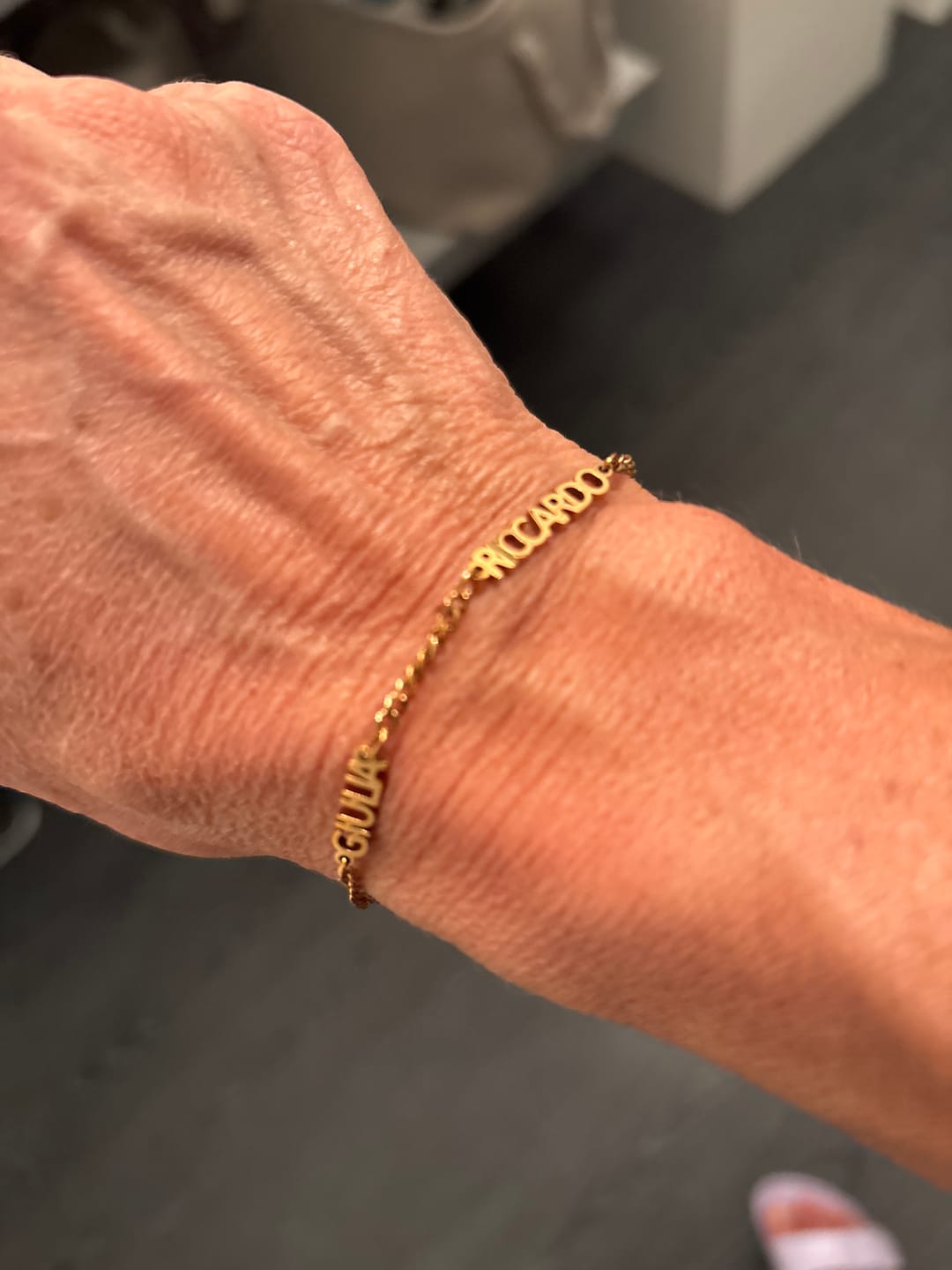 Customer photo review of Bracciale personalizzato con nome