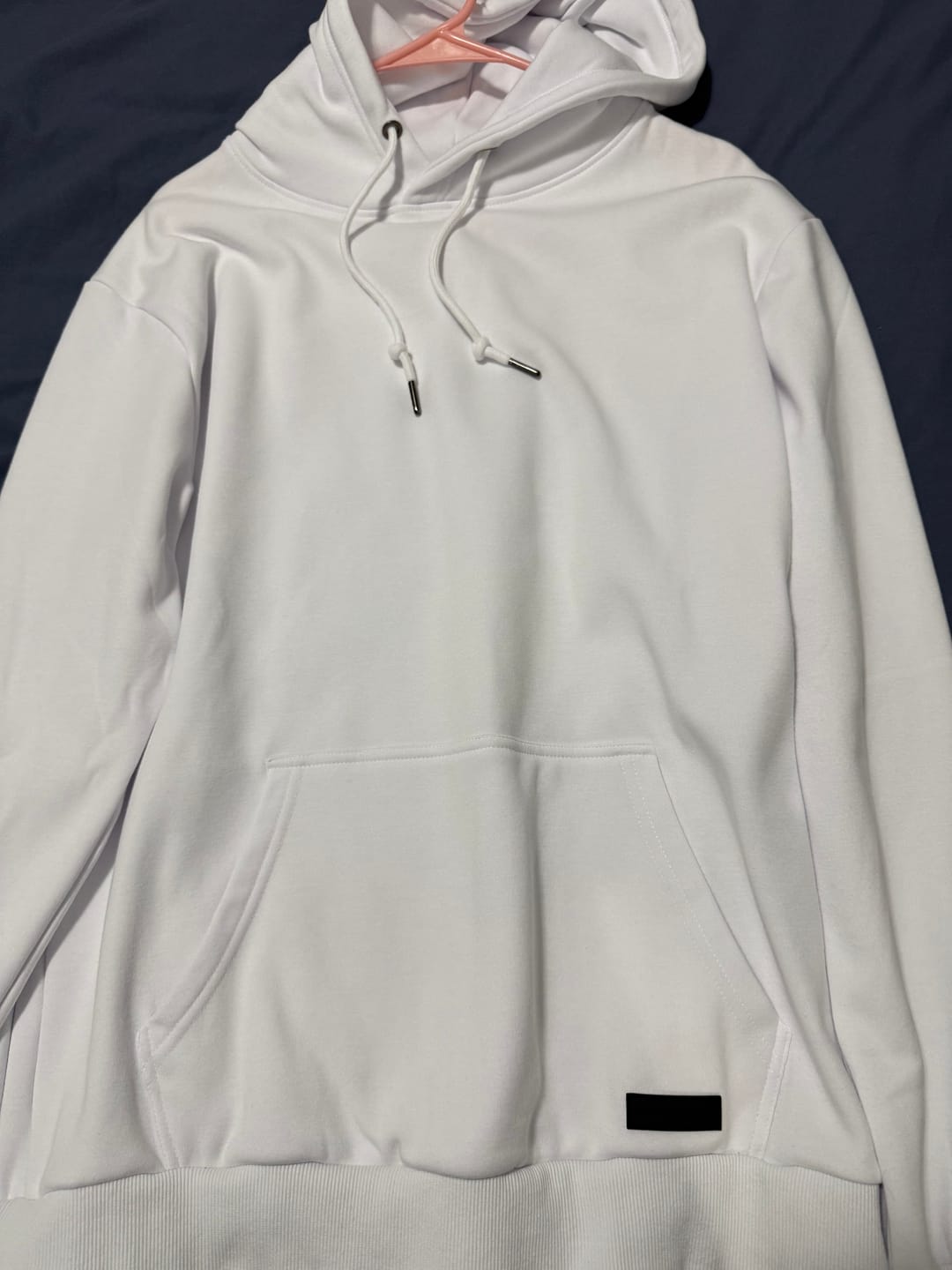 Customer photo review of 021 ESSENTIAL HOODIE