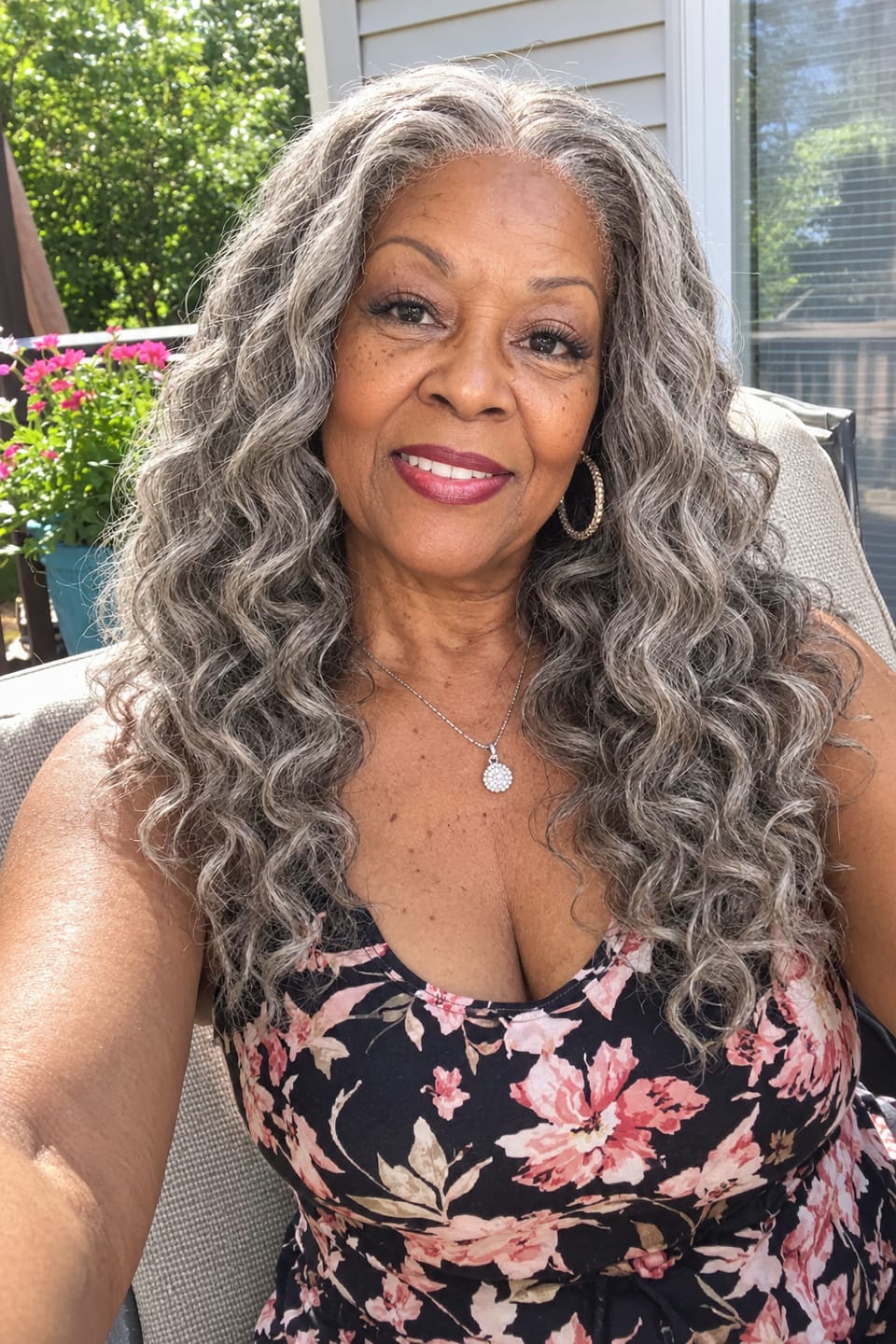 Customer photo review of Luvwin Salt And Pepper Loose Wave 5x5 Closure Glueless Wig 100% Human Hair